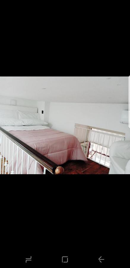 לינה וארוחת בוקר נאפולי Casa Carolina A Toledo מראה חיצוני תמונה